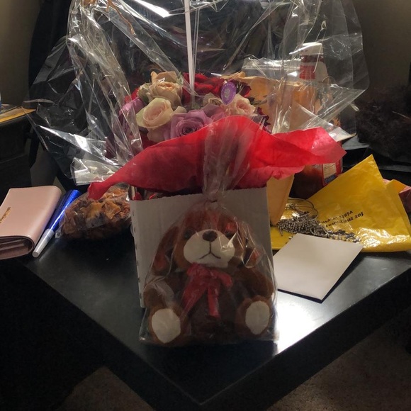 Meet your Posher, Lyne - Picture 1 of 1